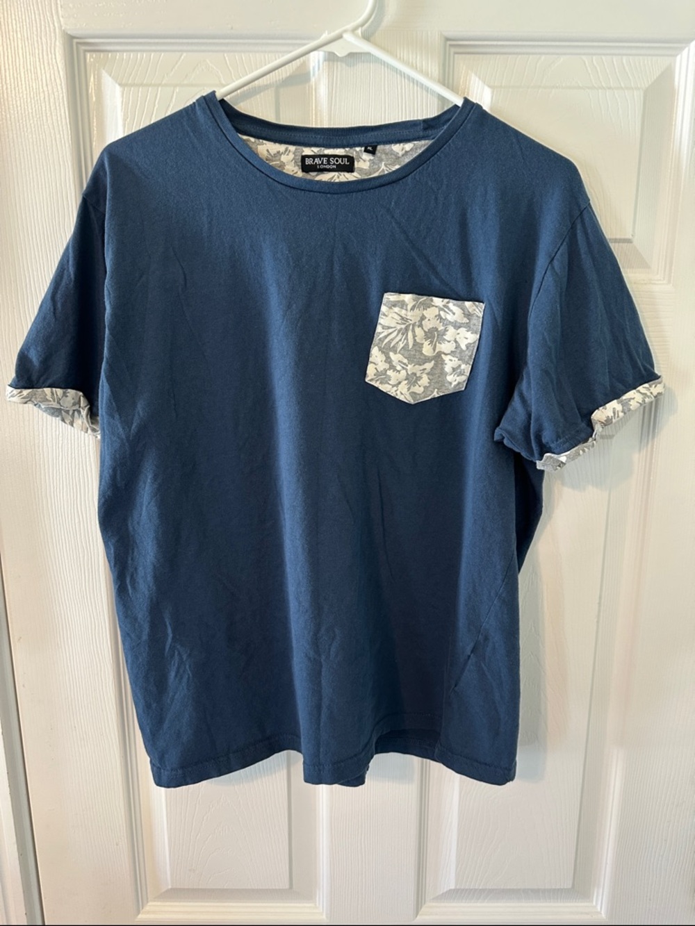 Brave Soul Blue Crewneck T-Shirt (XL)